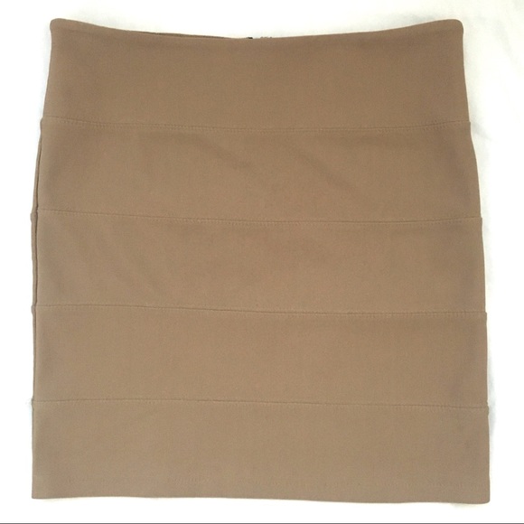 MILLAU Beige Bandage Mini Skirt Size Small - Picture 2 of 10